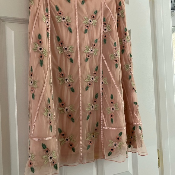 Lord & Taylor Pink Embroidered Knee Length Skirt - Picture 3 of 5